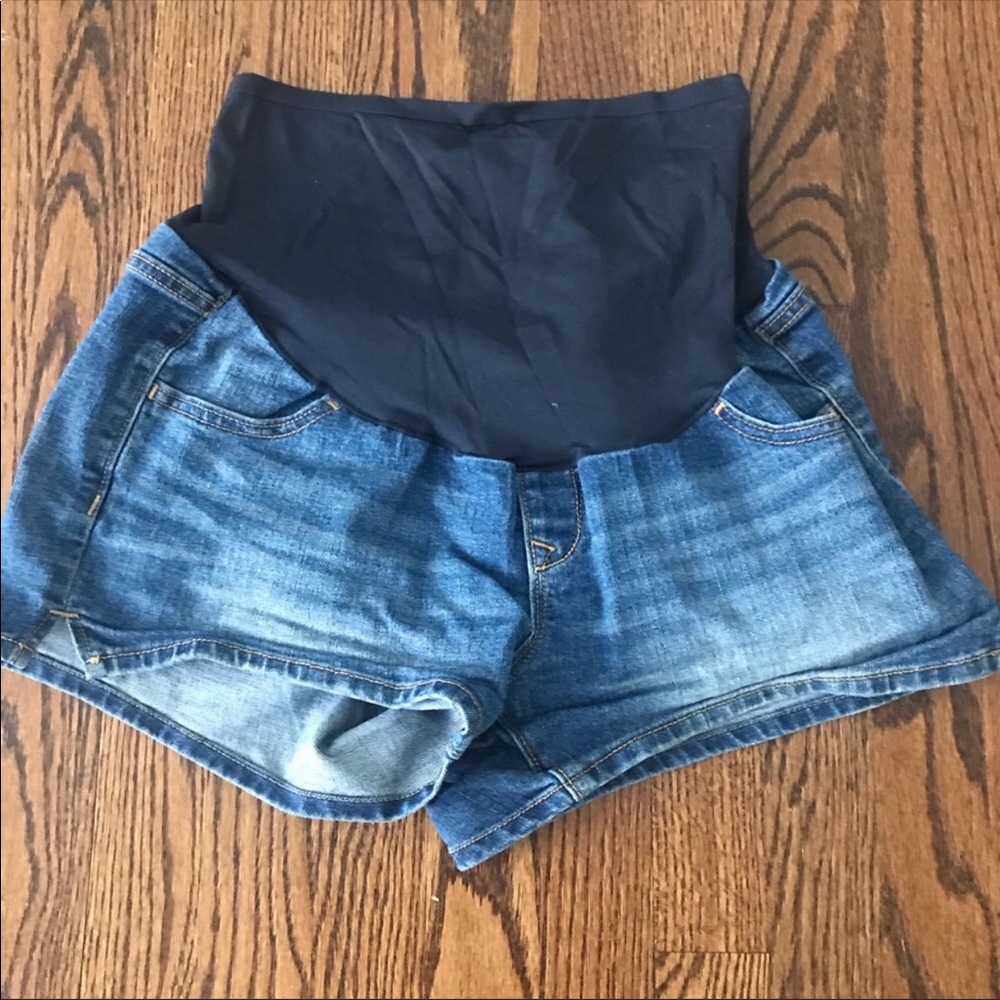 Old navy maternity Jean shorts